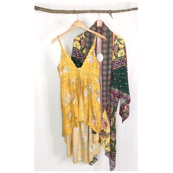 yellow high low Floral Tunic with Spaghetti Straps - Picture 8 of 9